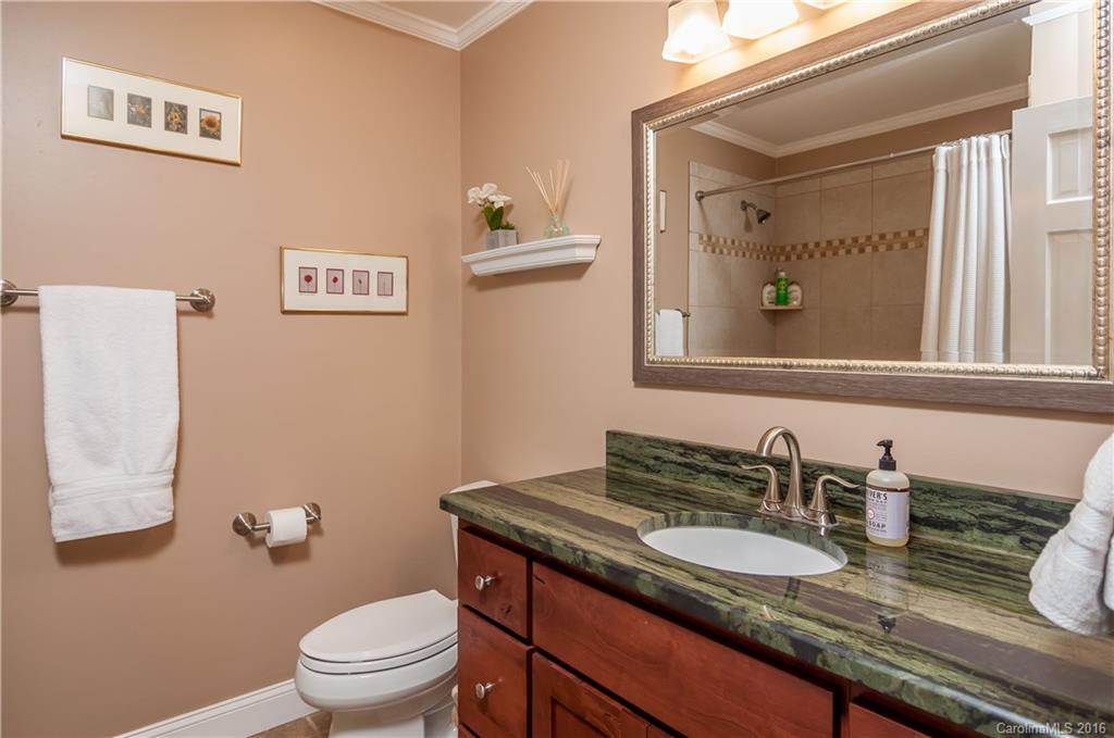5627 Sharon Road Charlotte, NC 28210 - Photo 12 of 22 Gallery Image 12