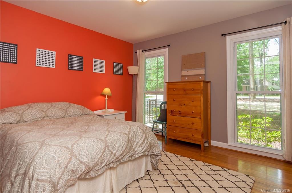 5627 Sharon Road Charlotte, NC 28210 - Photo 13 of 22 Gallery Image 13