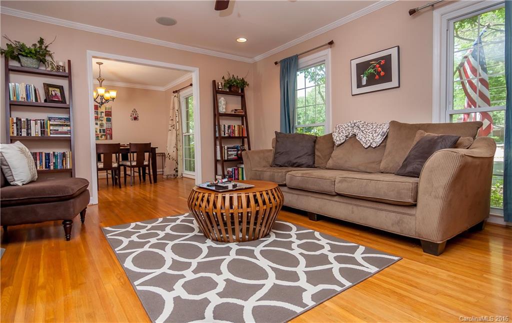 5627 Sharon Road Charlotte, NC 28210 - Photo 3 of 22 Gallery Image 3