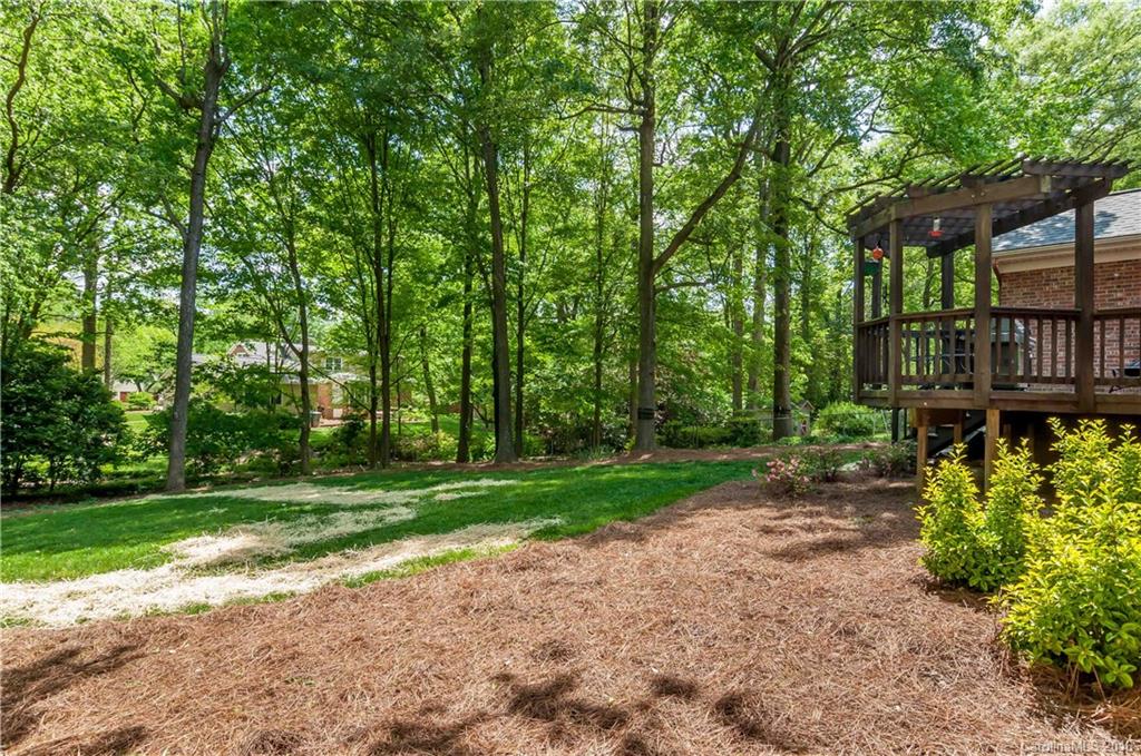 5627 Sharon Road Charlotte, NC 28210 - Photo 21 of 22 Gallery Image 21