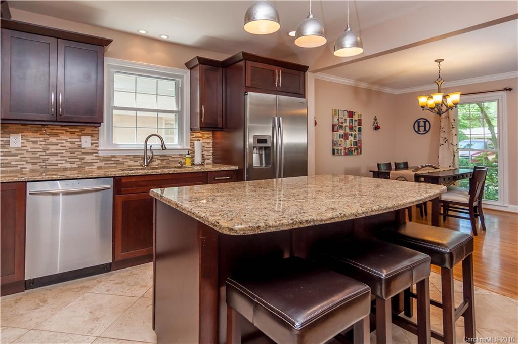 5627 Sharon Road Charlotte, NC 28210 - Photo 7 of 22 Gallery Image 7