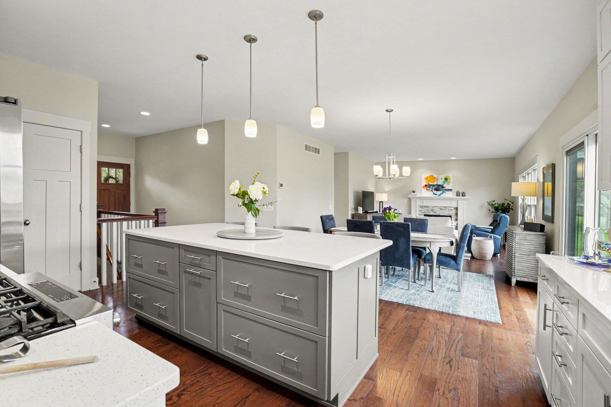 4001 Fox Woods Road St. Joseph, MI 49085 - Photo 10 of 42 009_file_8913