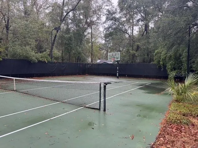 a view of a tennis court