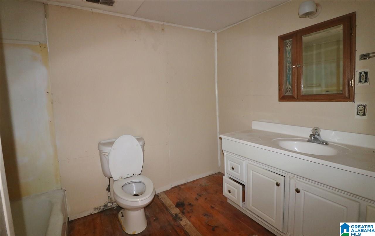 39 Peters Road Talladega, AL 35160 - Photo 4 of 18