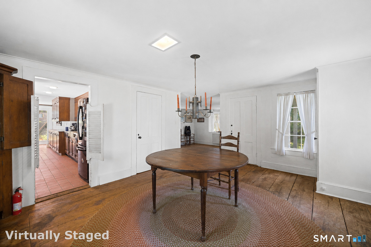 128 Terry's Plain Road Simsbury, CT 06070 - Photo 10 of 40