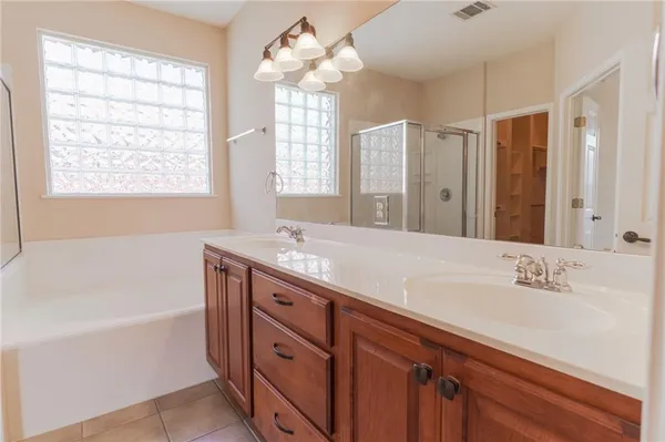 $2,500 | 1411 River Birch Way, Pflugerville, TX 78660