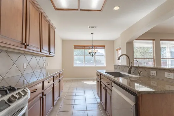 $2,500 | 1411 River Birch Way, Pflugerville, TX 78660