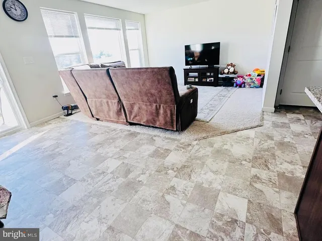 $1,999 | 9 Shillington Lane, Carlisle, PA 17013