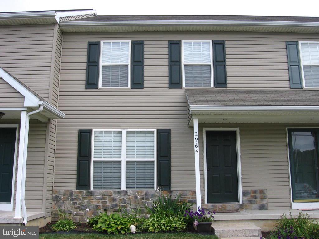 2964 Aster Lane Lititz, PA 17543 - Photo 2 of 22 Gallery Image 2