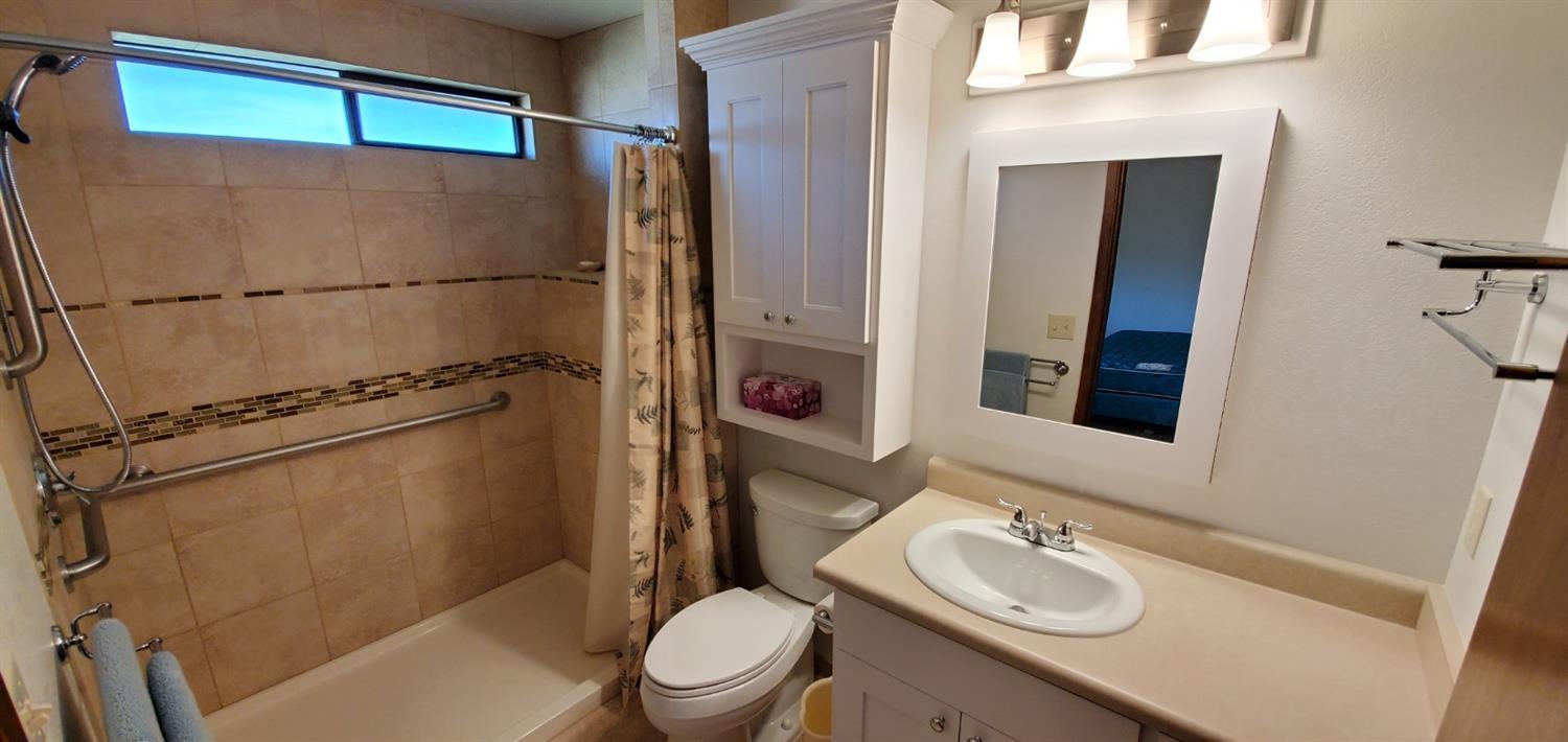 1060 West Harbeck Road Grants Pass, OR 97527 - Photo 24 of 28 Additional Photo