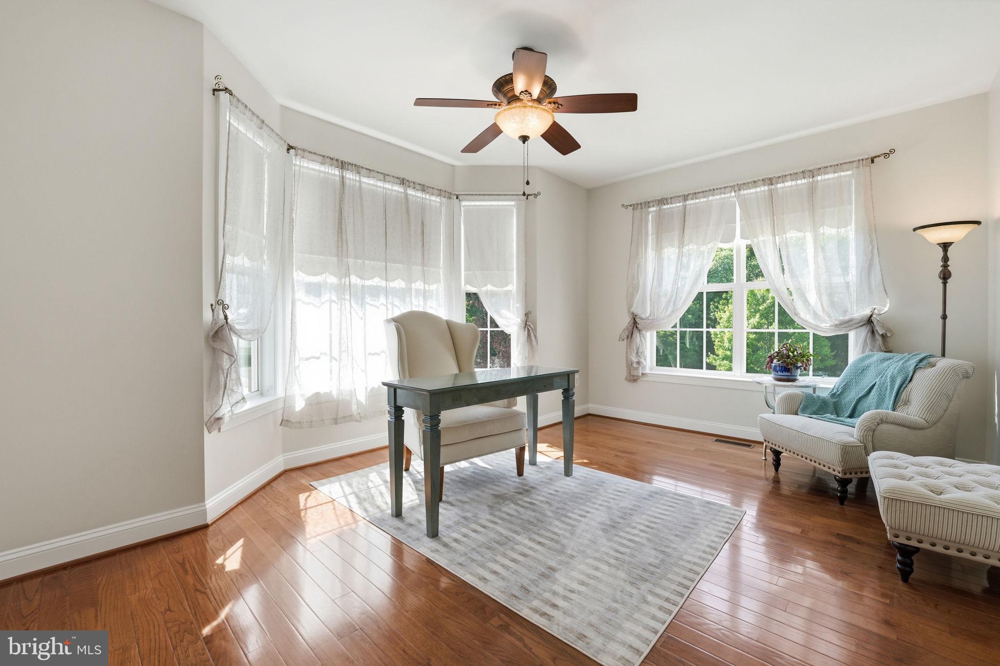 13060 Queen Chapel Road Woodbridge, VA 22193 - Photo 11 of 77 Main level office