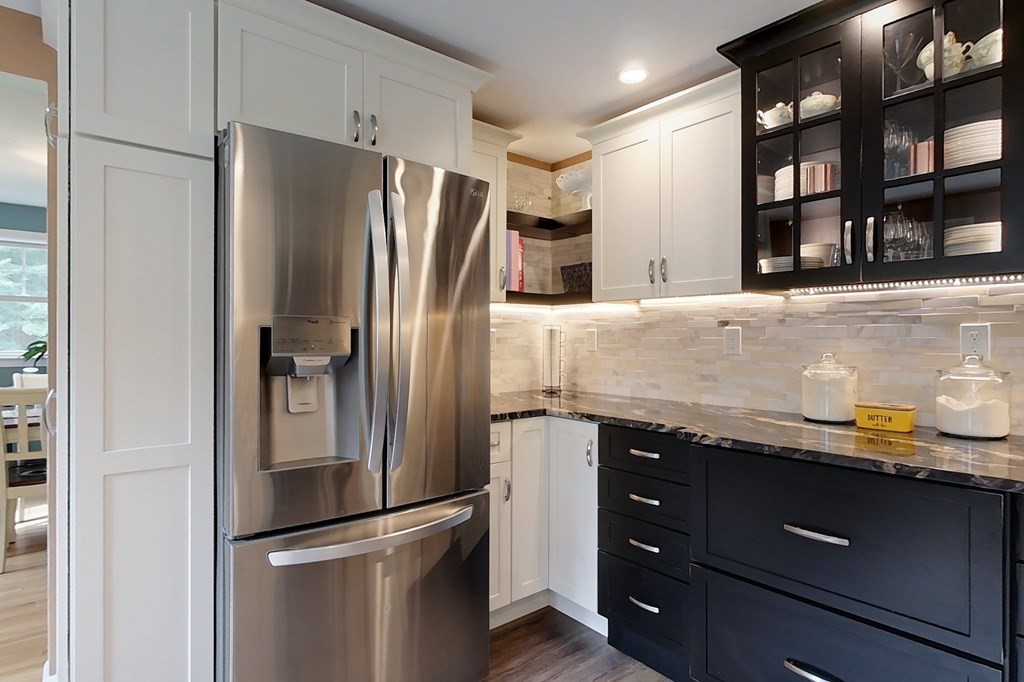 44 Dudley Road Townsend, MA 01469 - Photo 5 of 38 Gallery Image 5