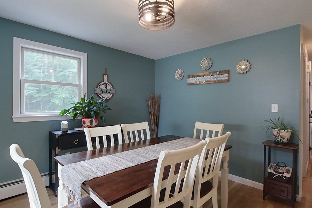 44 Dudley Road Townsend, MA 01469 - Photo 8 of 38 Gallery Image 8