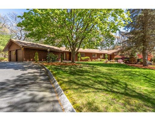 26 Bluejay Road Lynnfield, MA 01940 - Photo 1 of 30 Gallery Image 1
