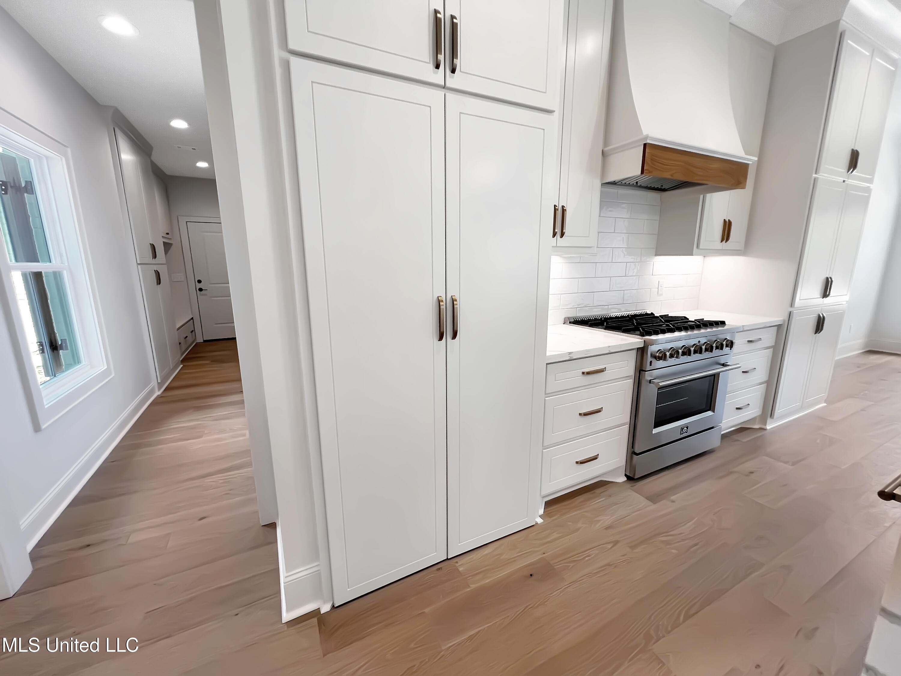 538 Stump Ridge Road Brandon, MS 39047 - Photo 19 of 58 IMG_4375