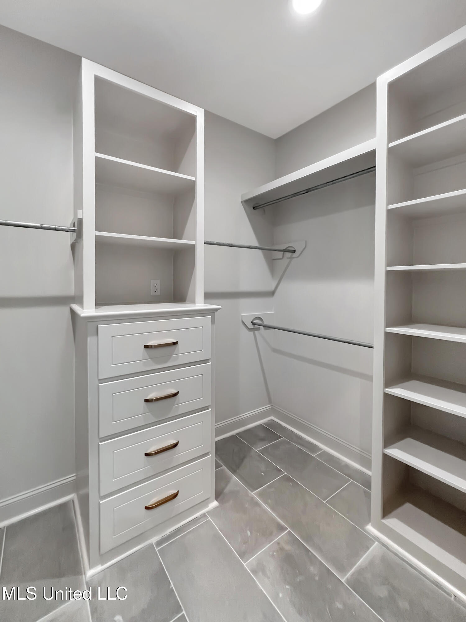 538 Stump Ridge Road Brandon, MS 39047 - Photo 29 of 58 IMG_4316