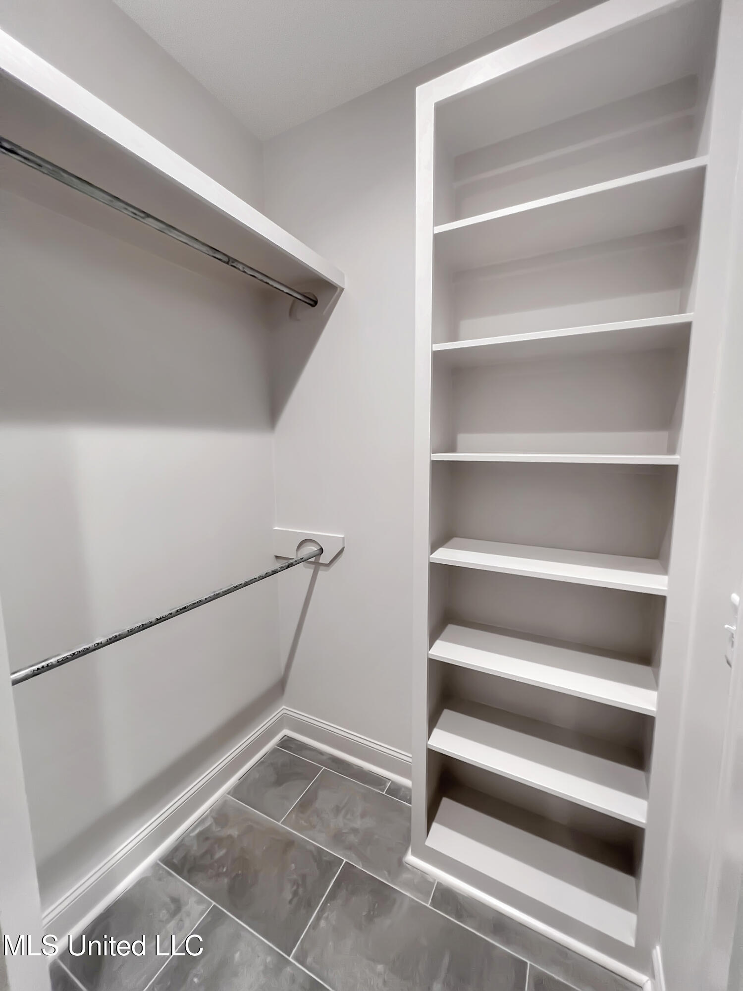 538 Stump Ridge Road Brandon, MS 39047 - Photo 36 of 58 IMG_4326