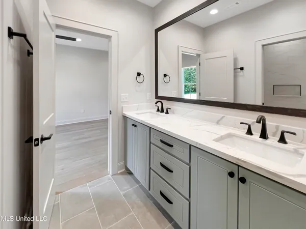 $650,000 | 538 Stump Ridge Road, Brandon, MS 39047