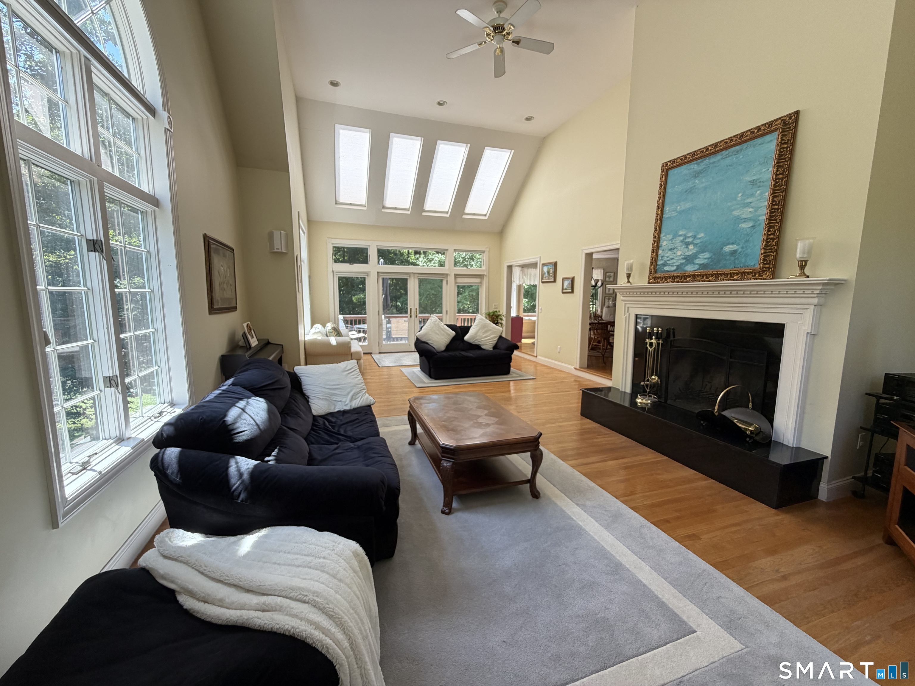 918 Rock Rimmon Road Stamford, CT 06903 - Photo 5 of 12
