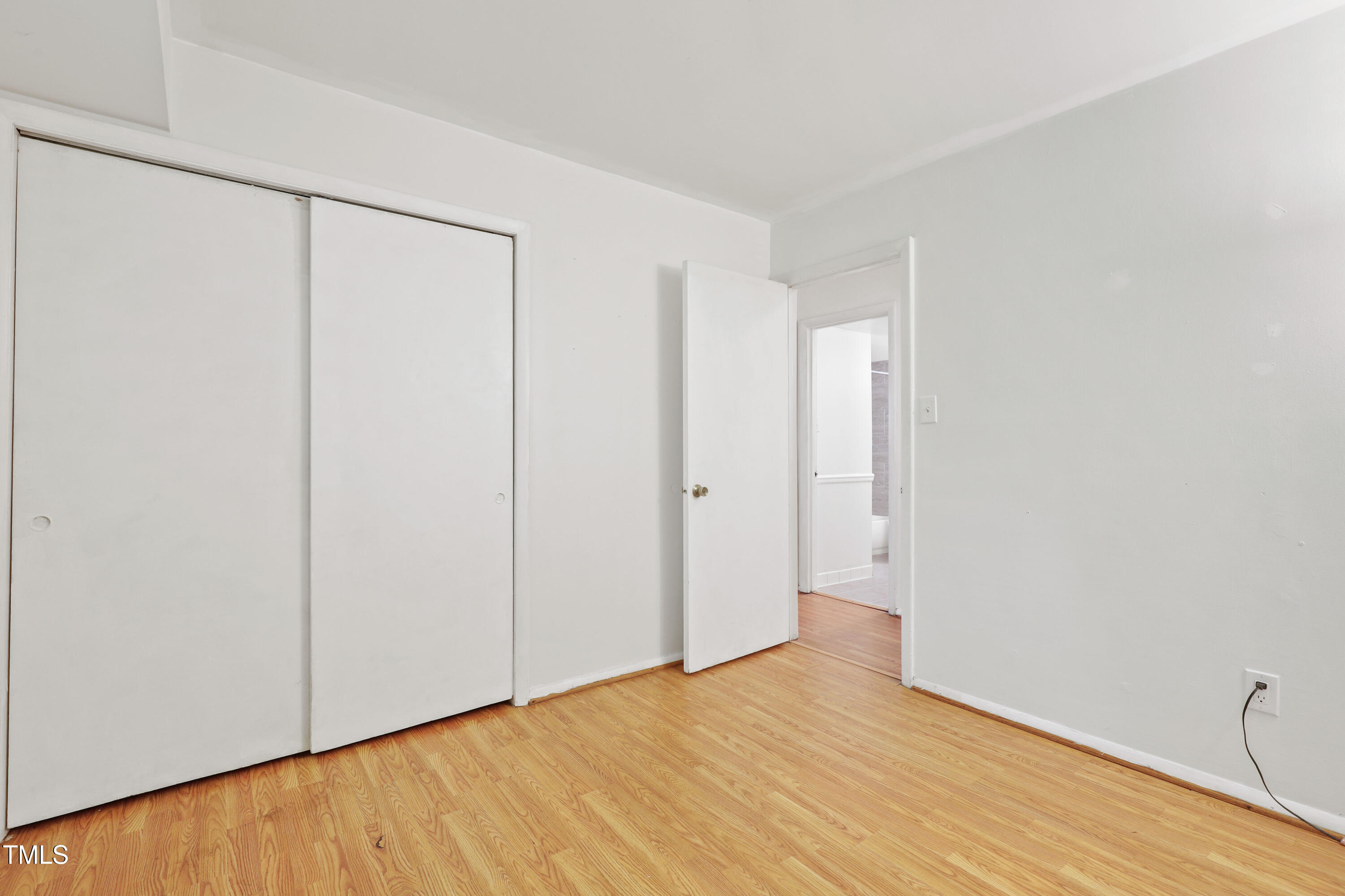 1010 Sandlin Place, Unit C Raleigh, NC 27606 - Photo 15 of 27 14