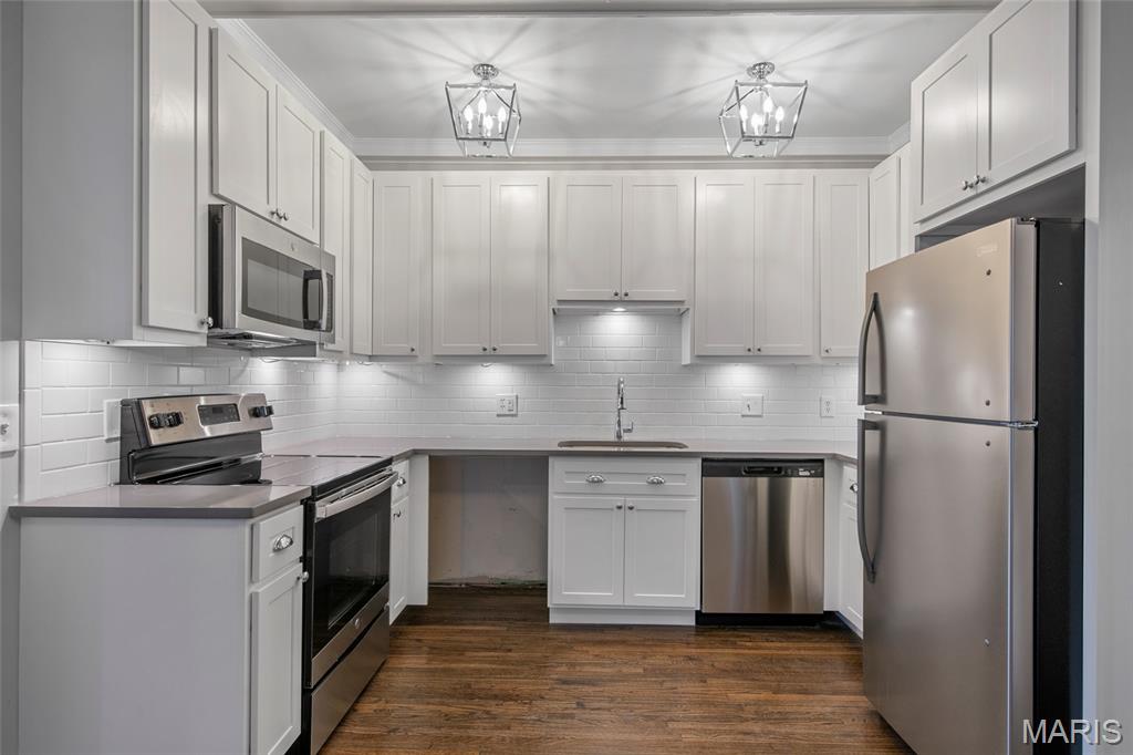 5744 Pershing Avenue St. Louis, MO 63112 - Photo 14 of 28