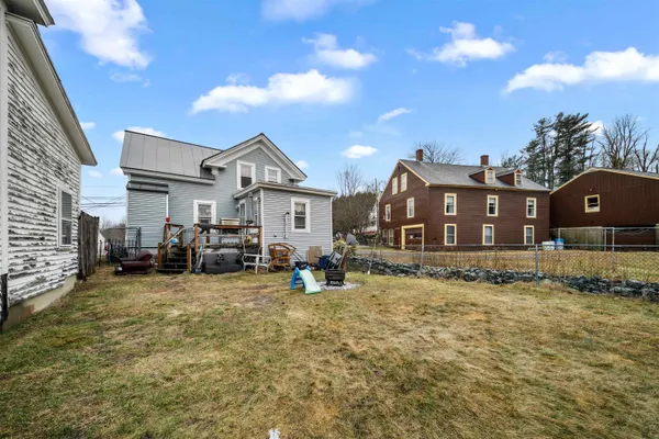 $315,000 | 23 Concord Hill Road, Pittsfield, NH 03263
