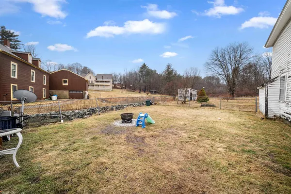 $315,000 | 23 Concord Hill Road, Pittsfield, NH 03263