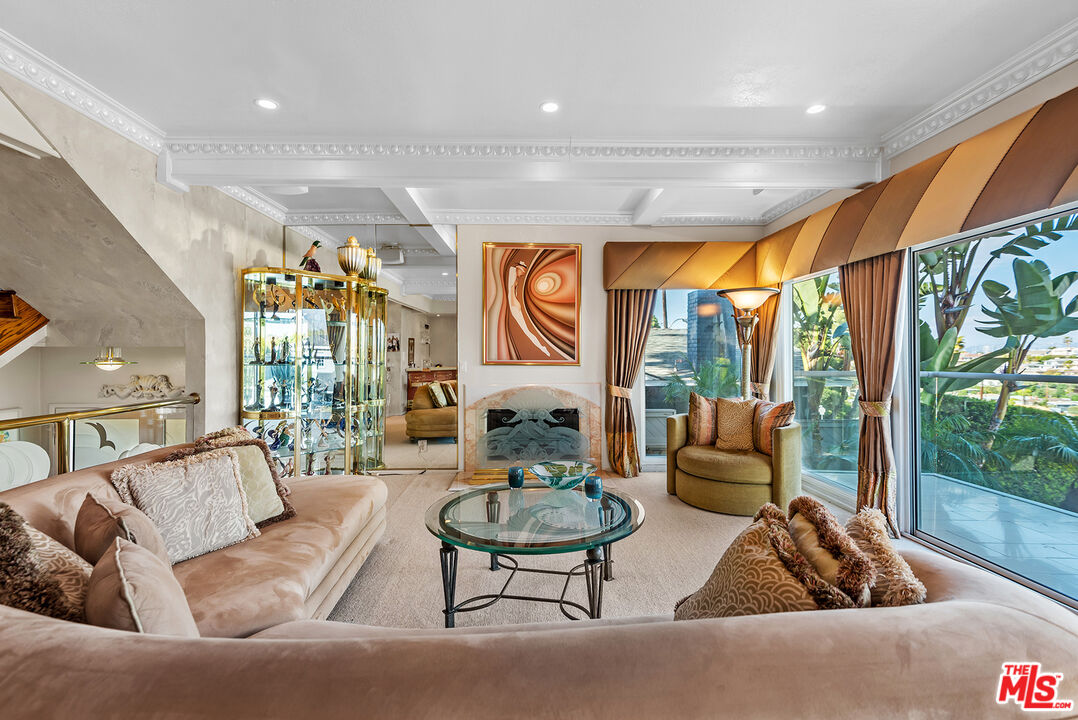 7309 Earldom Avenue Playa del Rey, CA 90293 - Photo 16 of 47 Gallery Image 16