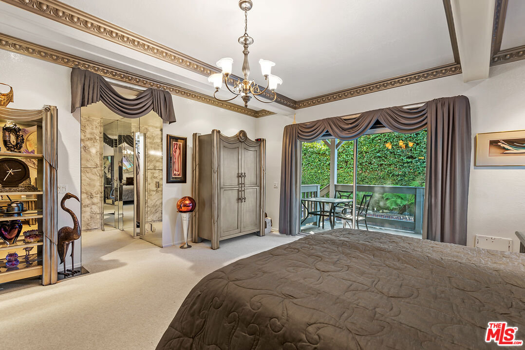 7309 Earldom Avenue Playa del Rey, CA 90293 - Photo 23 of 47 Gallery Image 23