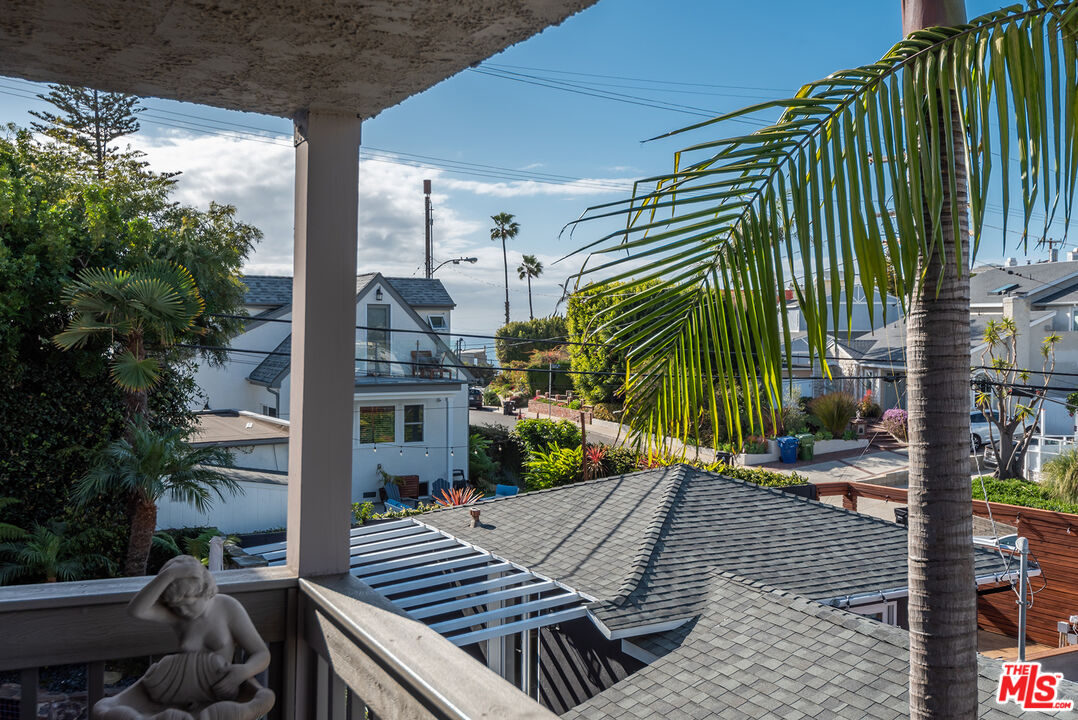 7309 Earldom Avenue Playa del Rey, CA 90293 - Photo 33 of 47 Gallery Image 33