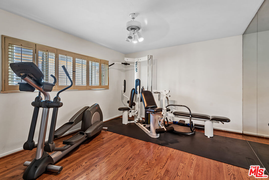 7309 Earldom Avenue Playa del Rey, CA 90293 - Photo 35 of 47 Gallery Image 35