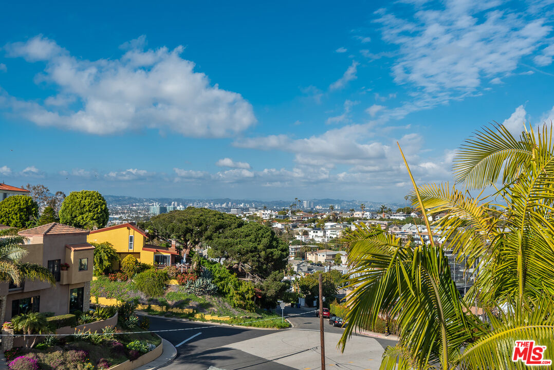 7309 Earldom Avenue Playa del Rey, CA 90293 - Photo 41 of 47 Gallery Image 41
