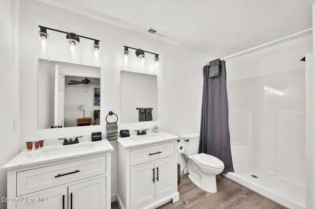 $615,000 | 172 Dustarr Lane, Ponderay, ID 83852