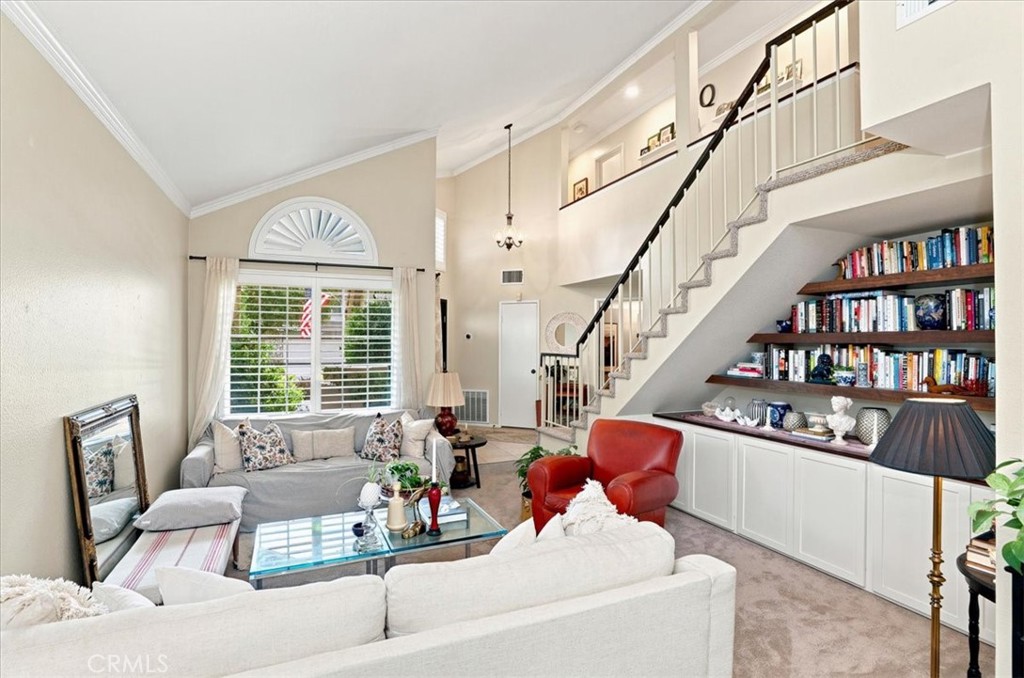 6717 Hunt Court Riverside, CA 92506 - Photo 12 of 51 Gallery Image 12