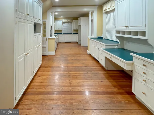 $2,200 | 2419 Lititz Pike, Lancaster, PA 17601