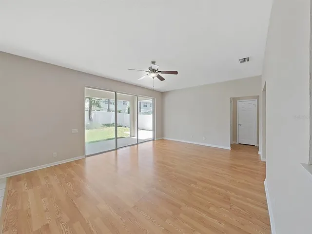 $325,000 | 14218 Wake Robin Drive, Brooksville, FL 34604