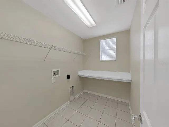 $325,000 | 14218 Wake Robin Drive, Brooksville, FL 34604