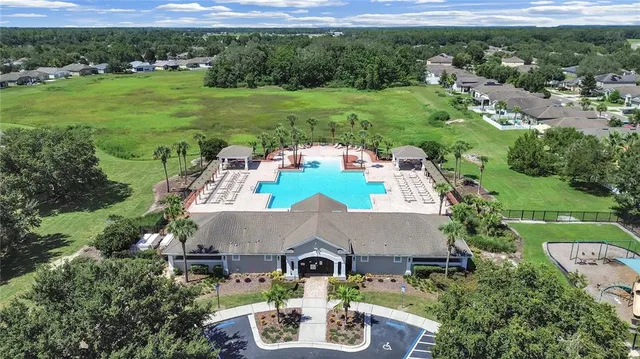 $325,000 | 14218 Wake Robin Drive, Brooksville, FL 34604