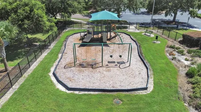 $325,000 | 14218 Wake Robin Drive, Brooksville, FL 34604