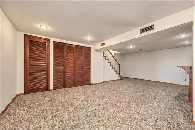 $290,000 | 4912 Northwest 61st Terrace, Kansas City, MO 64151