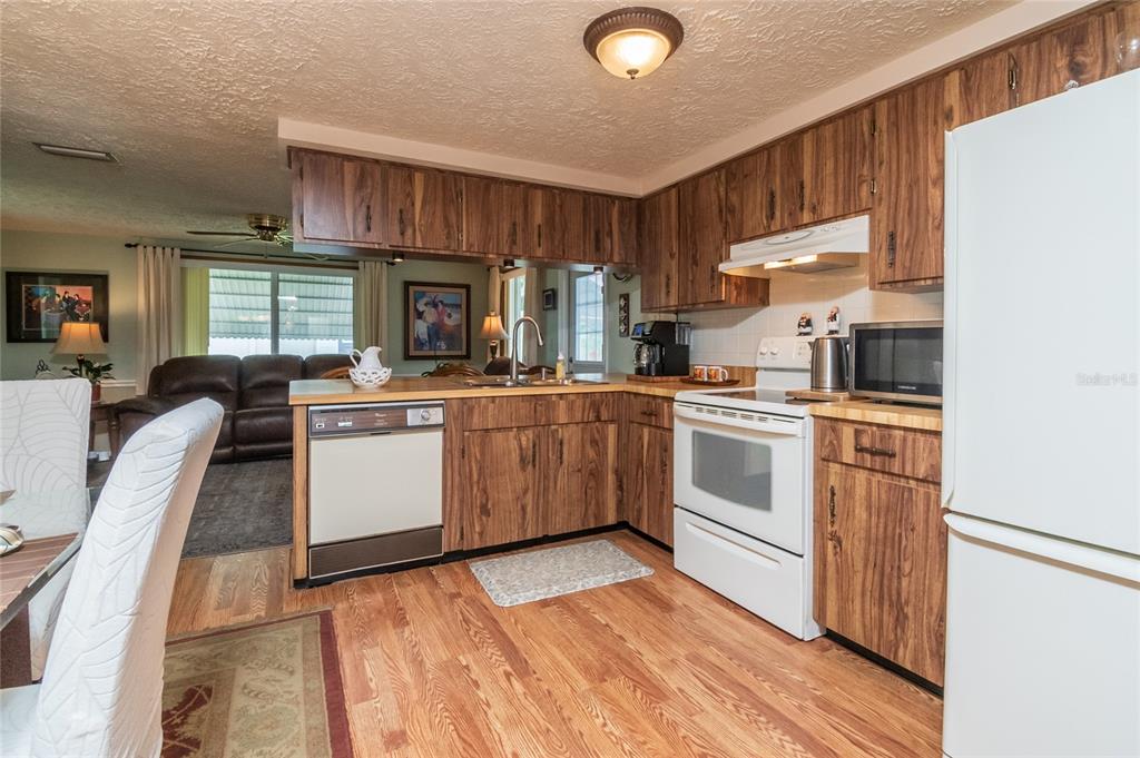 6710 Ranchwood Loop New Port Richey, FL 34653 - Photo 17 of 32 Gallery Image 17