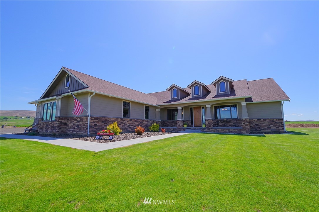 120 Busch Road Ellensburg, WA 98926 - Photo 1 of 31 Gallery Image 1