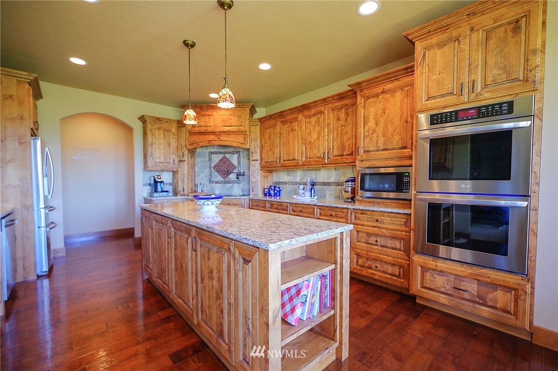 120 Busch Road Ellensburg, WA 98926 - Photo 4 of 31 Gallery Image 4