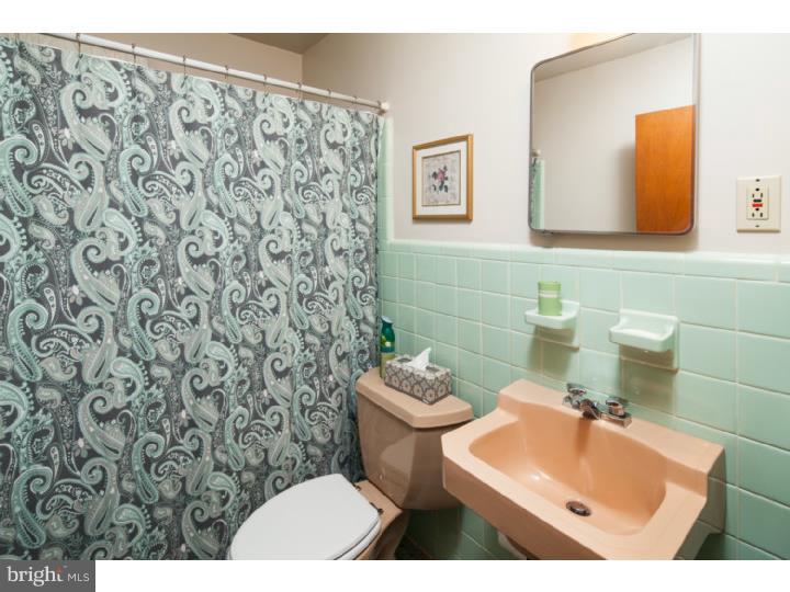 202 Taylor Road Wilmington, DE 19804 - Photo 13 of 18 Gallery Image 13