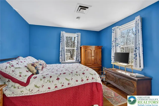 $349,900 | 1827 Homestead Avenue, Bethlehem, PA 18018