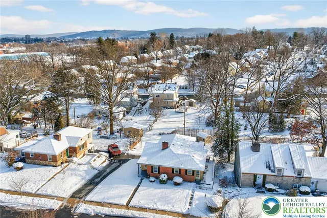 $349,900 | 1827 Homestead Avenue, Bethlehem, PA 18018