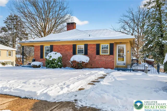 $349,900 | 1827 Homestead Avenue, Bethlehem, PA 18018