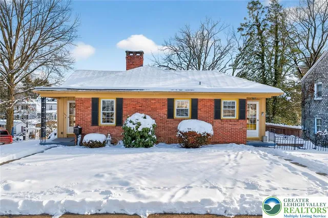 $349,900 | 1827 Homestead Avenue, Bethlehem, PA 18018