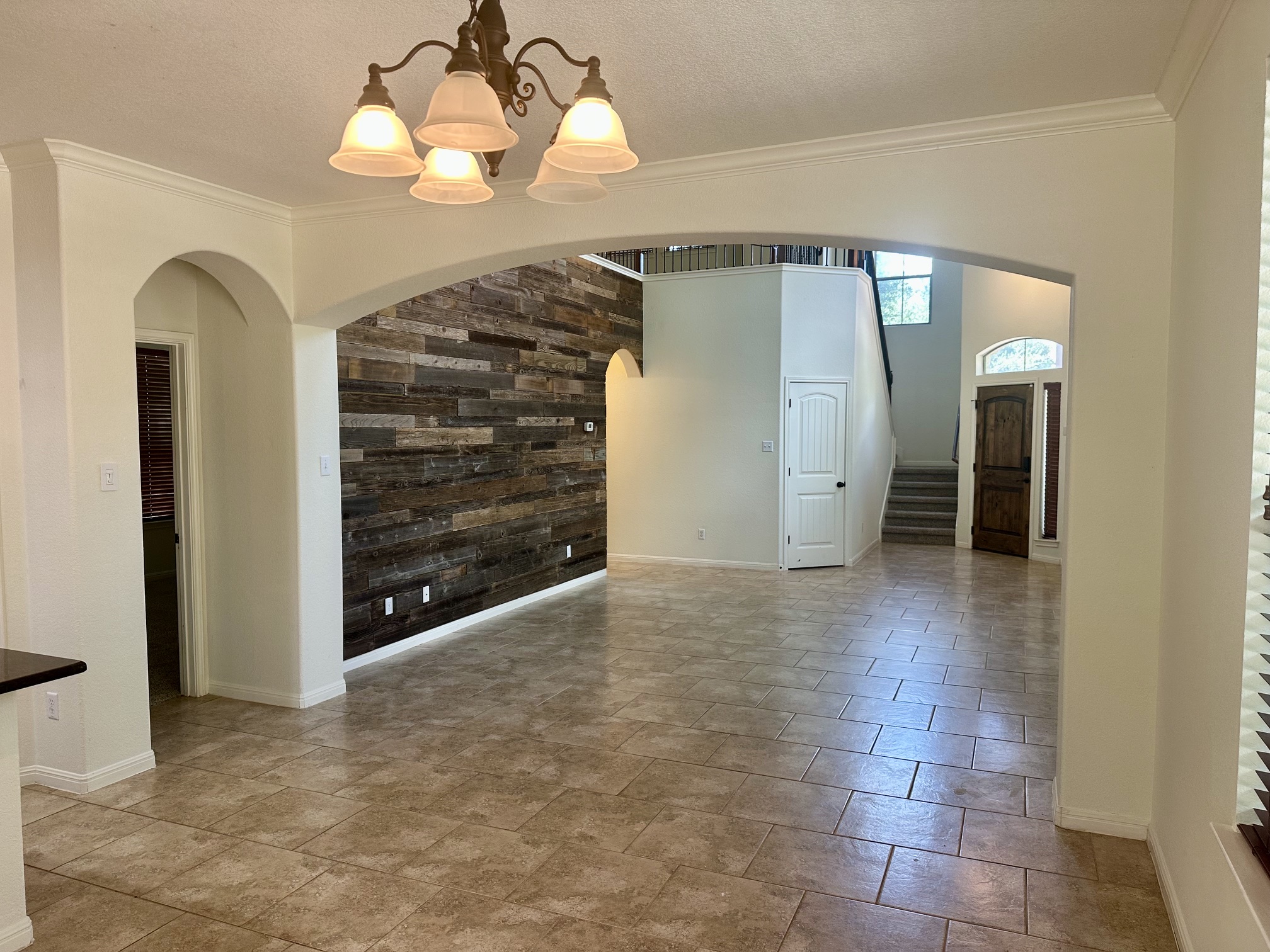 7233 Menchaca Road, Unit 17 Austin, TX 78745 - Photo 13 of 38