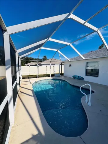 $475,000 | 8 Firethorn Lane, Palm Coast, FL 32137